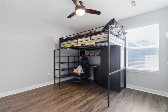 8803 SW 8th Street, Blue Springs, MO 64064