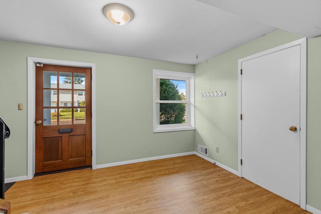1348 Colonial Drive, Roseville, MN 55113 — photo 4