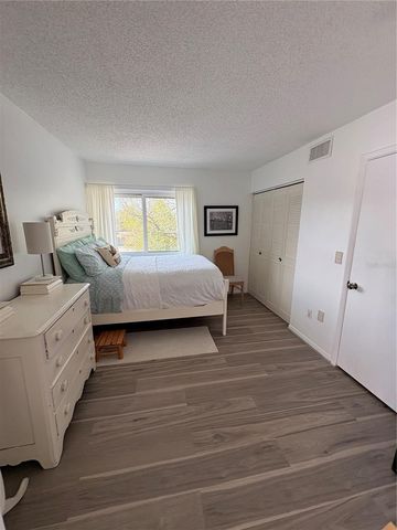 2207 BELLEAIR ROAD 30B, Clearwater, FL 33764