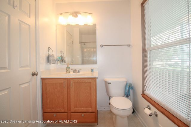 509 Laurens Way 29, Potterville, MI 48876