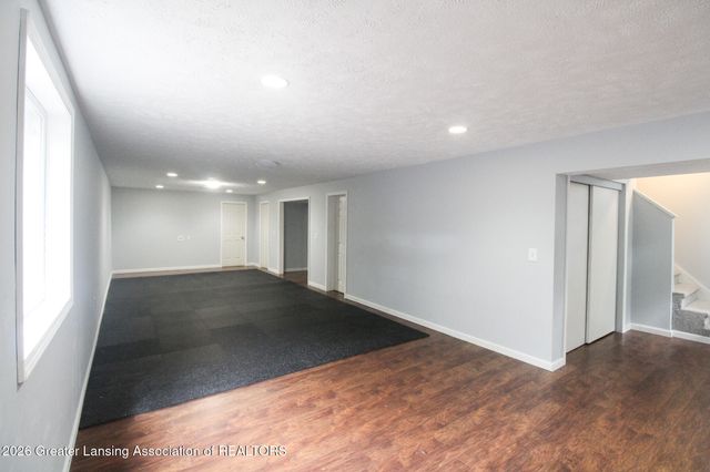 509 Laurens Way 29, Potterville, MI 48876