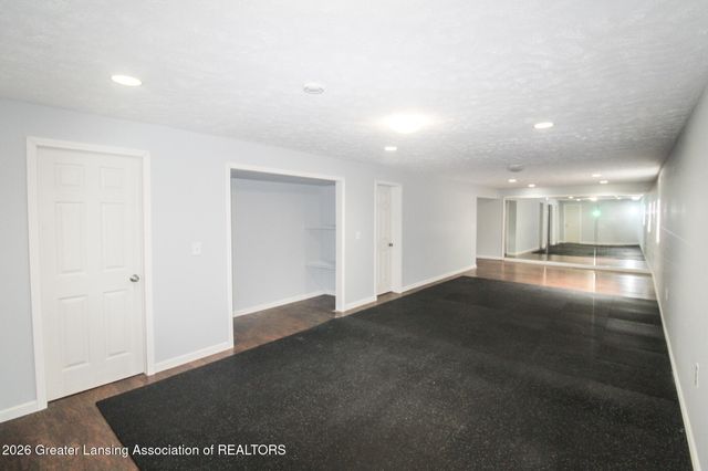 509 Laurens Way 29, Potterville, MI 48876