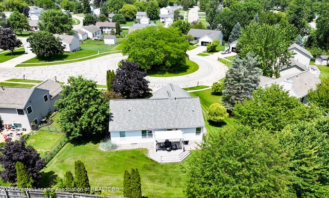 509 Laurens Way 29, Potterville, MI 48876