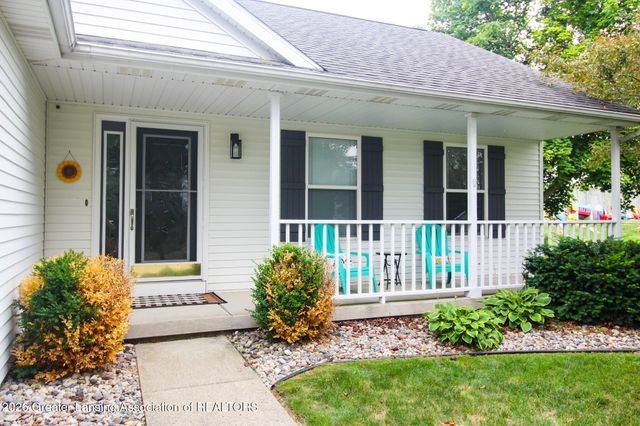 509 Laurens Way 29, Potterville, MI 48876