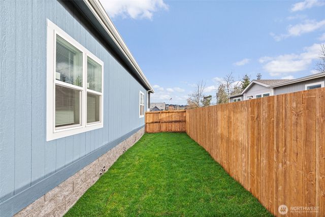 1257 SW Elzina Street, Chehalis, WA 98532