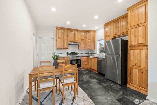 1257 SW Elzina Street, Chehalis, WA 98532