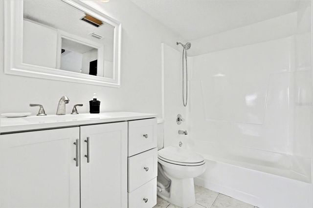 2727 N WICKHAM ROAD 202-11, Melbourne, FL 32935