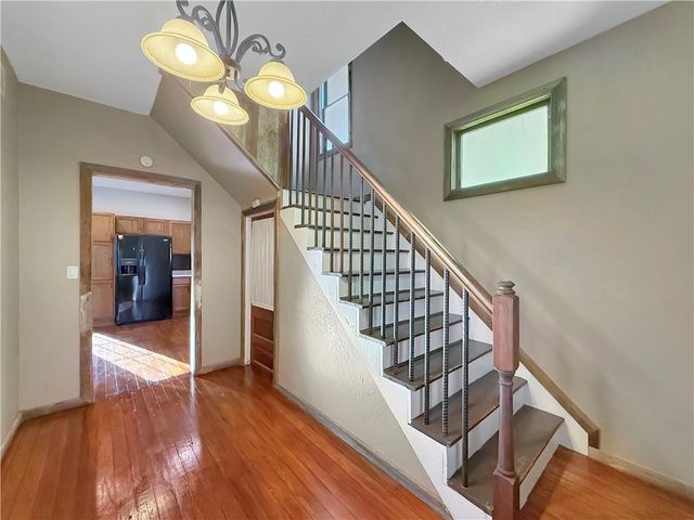 1318 S Saint Louis Street, Concordia, MO 64020