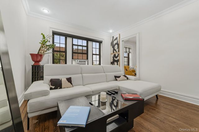 23 Old Mamaroneck Rd Apt. 5Q, White Plains, NY 10605