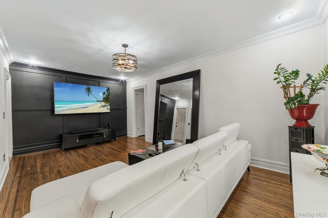 23 Old Mamaroneck Rd Apt. 5Q, White Plains, NY 10605