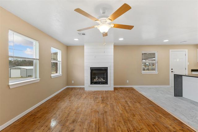 1514 W McAlester, Sulphur, OK 73086