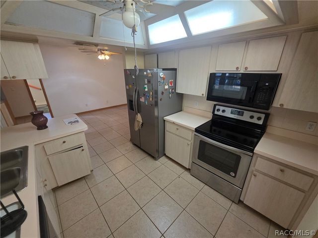 5131 S Hummingbird Avenue, Inverness, FL 34452