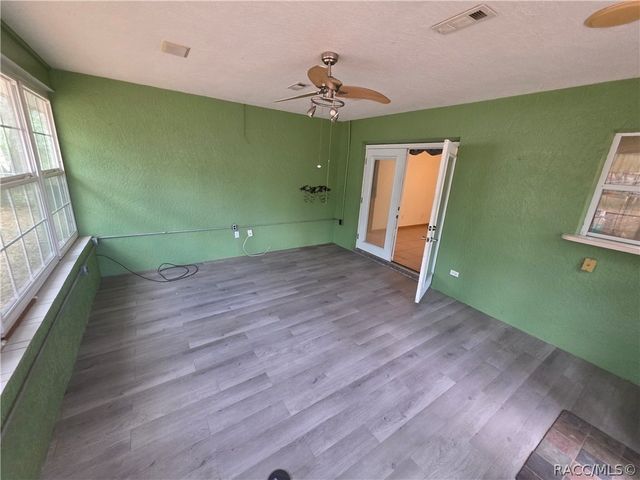 5131 S Hummingbird Avenue, Inverness, FL 34452