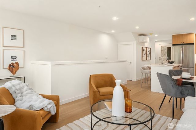 932 NW 54th Street, Seattle, WA 98107