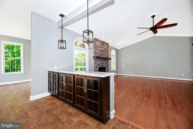 2415 SHAWNEE DR, Finksburg, MD 21048