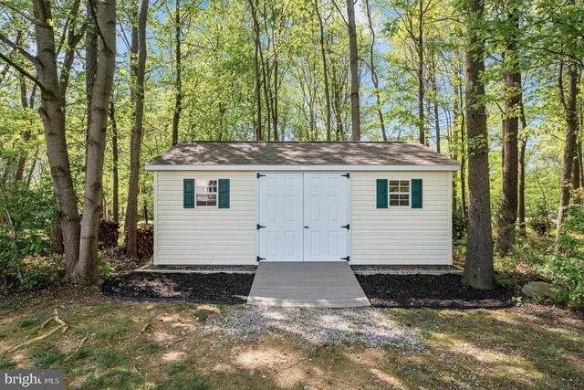 2415 SHAWNEE DR, Finksburg, MD 21048
