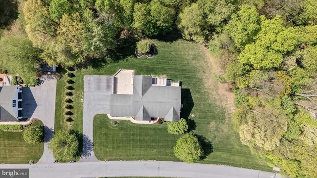 2415 SHAWNEE DR, Finksburg, MD 21048