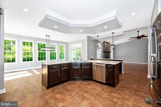 2415 SHAWNEE DR, Finksburg, MD 21048