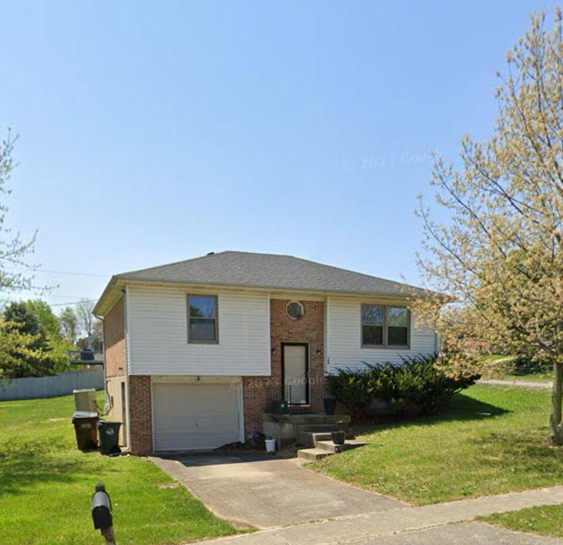 200 Lauren Drive, Nicholasville, KY 40356