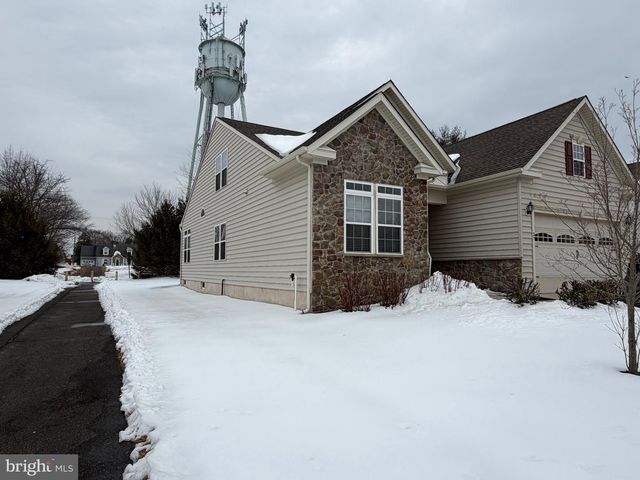 27 SIMPKINS LN, Pemberton, NJ 08068