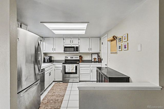 7614 S Cove Circle, Littleton, CO 80122