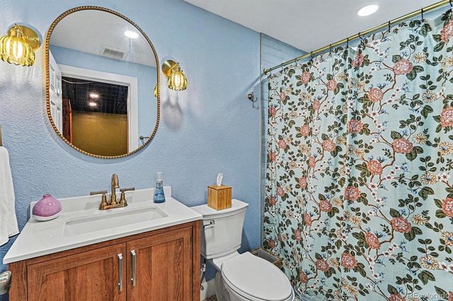 7614 S Cove Circle, Littleton, CO 80122