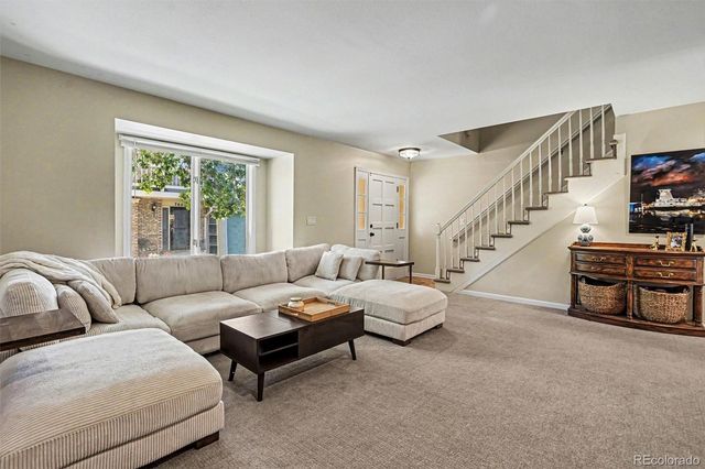 7614 S Cove Circle, Littleton, CO 80122