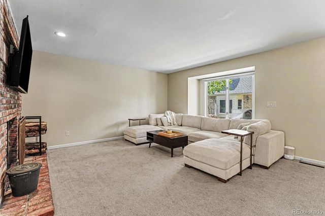 7614 S Cove Circle, Littleton, CO 80122