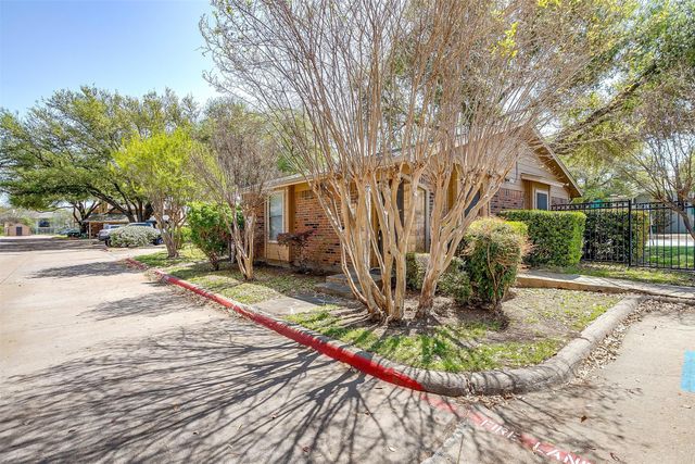 5716 Cedar Creek Drive 5716, Benbrook, TX 76109