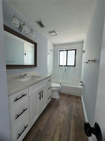 17101 SW 64th Ct, Southwest Ranches, FL 33331