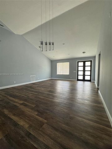 17101 SW 64th Ct, Southwest Ranches, FL 33331