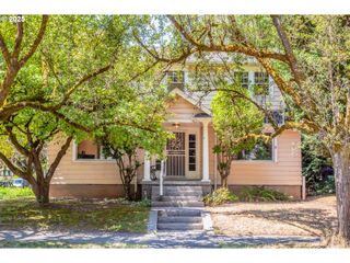 7539 Se 13TH Ave, Portland, OR 97202