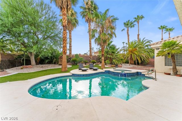 2875 Mountain Mist Court, Las Vegas, NV 89117