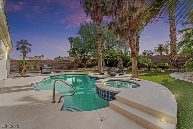 2875 Mountain Mist Court, Las Vegas, NV 89117