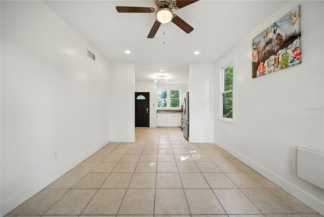 501 E SPARKMAN AVENUE, Tampa, FL 33602