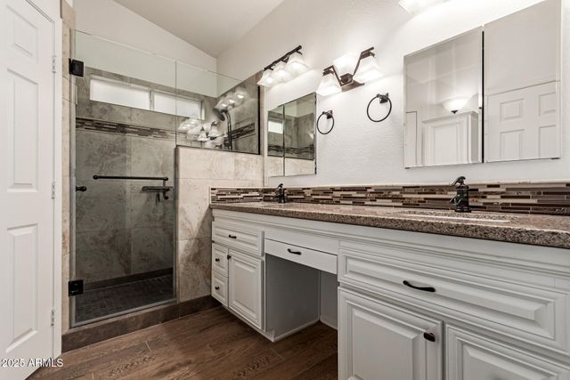 15736 W VALE Drive, Goodyear, AZ 85395