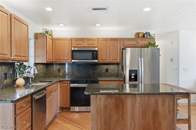 2337 Jasper AVE, Fort Myers, FL 33907