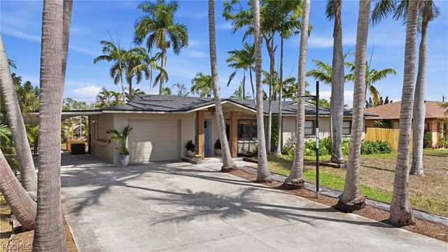 2337 Jasper AVE, Fort Myers, FL 33907