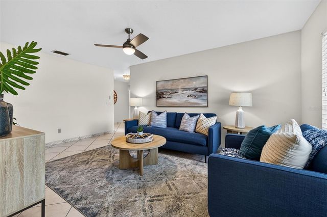 1700 GLEN LAKES BOULEVARD N, St Petersburg, FL 33702