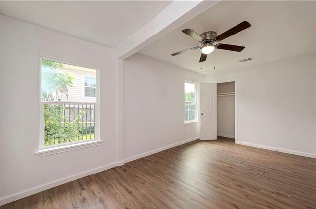 4702 Majestic Street, Houston, TX 77026