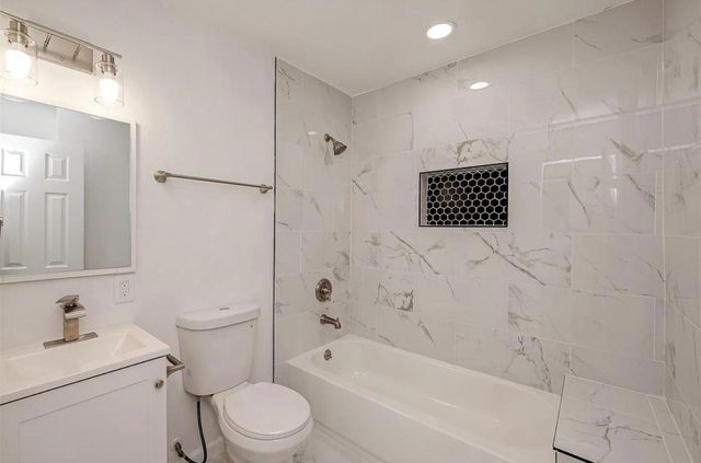 4702 Majestic Street, Houston, TX 77026