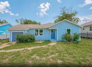 4702 Majestic Street, Houston, TX 77026