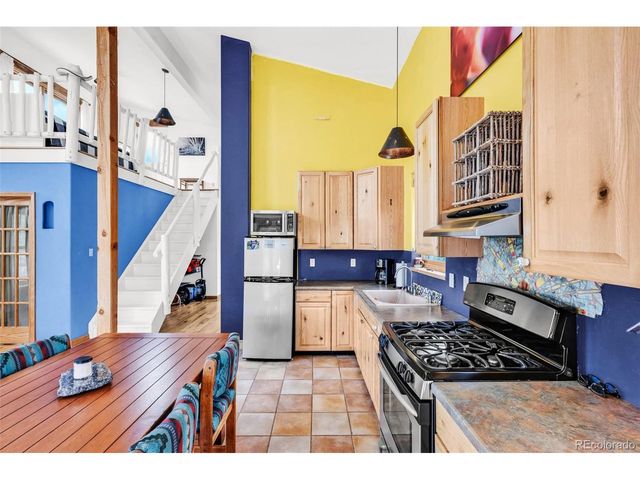 6214 County Road 255, Westcliffe, CO 81252