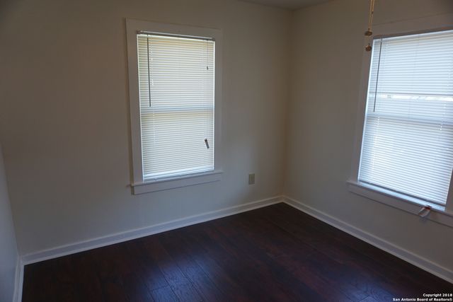 1905 Buena Vista St Unit 1, San Antonio, TX 78207