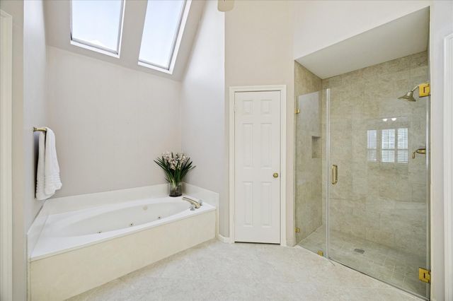 3206 Woodland View Drive, Kingwood, TX 77345