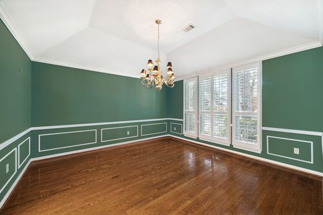 3206 Woodland View Drive, Kingwood, TX 77345