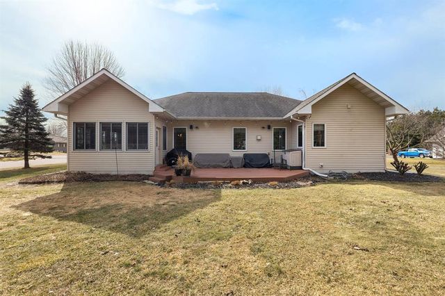 823 Star Drive, Black River Falls, WI 54615