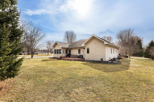 823 Star Drive, Black River Falls, WI 54615