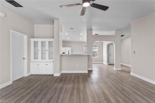 1505 E 15th ST, Lehigh Acres, FL 33972