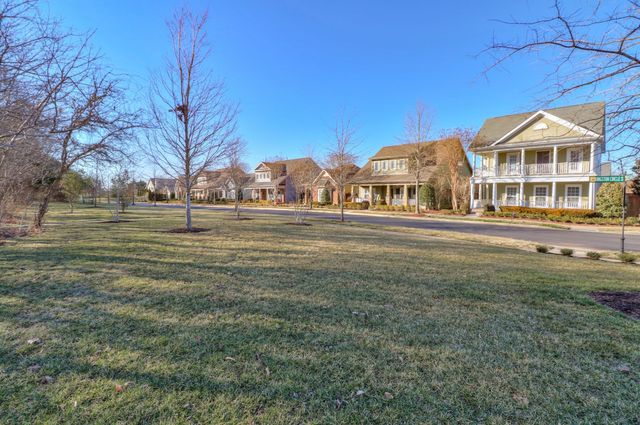 2976 Kingston Cir, S, Mount Juliet, TN 37122